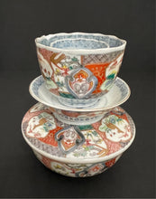 Load image into Gallery viewer, Antique Polychrome Japanese Porcelain Dinner Plate Set