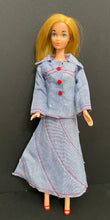 Load image into Gallery viewer, BEAUTIFUL Vintage 1970s Barbie European Standard Steffie Face Doll