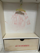 Load image into Gallery viewer, Vintage 1970 Skipper and Fluff Doll Case