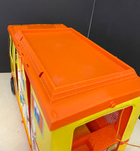 Load image into Gallery viewer, Vintage 1970 Barbie Country Camper RV