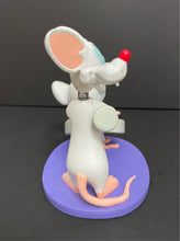 Load image into Gallery viewer, 1998 Warner Bros Pinky and the Brain Bobblehead Resin Figurines