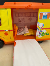 Load image into Gallery viewer, Vintage 1970 Barbie Country Camper RV