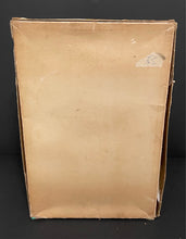 Load image into Gallery viewer, Vintage Gumby Electric Drawing set