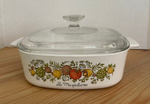 Load image into Gallery viewer, Vintage Pyrex Corningware “Spice of Life” 2 qt Casserole with Lid A-2-B
