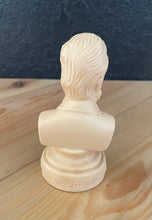 Load image into Gallery viewer, Vintage Resin Halbe Composer Figurine Bust Wagner
