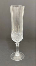 Load image into Gallery viewer, Vintage Clear Crystal Champagne Flutes Set
