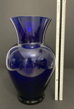 Load image into Gallery viewer, Vintage Cobalt Glass Vase

