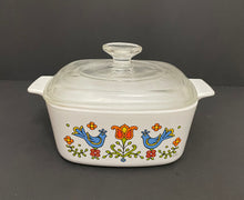 Load image into Gallery viewer, Vintage Pyrex Corningware “Country Festival” 1qt pan with Lid
