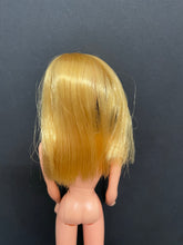 Load image into Gallery viewer, BEAUTIFUL Vintage 1970s Barbie European Standard Steffie Face Doll
