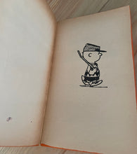 Load image into Gallery viewer, 1963 “You’re A Brave Man, Charlie Brown” Vintage Paperback Book
