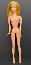 Load image into Gallery viewer, BEAUTIFUL Vintage 1970s Barbie European Standard Steffie Face Doll
