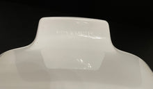 Load image into Gallery viewer, Vintage Pyrex Corningware “Sunsations” 1.5L pan with Lid
