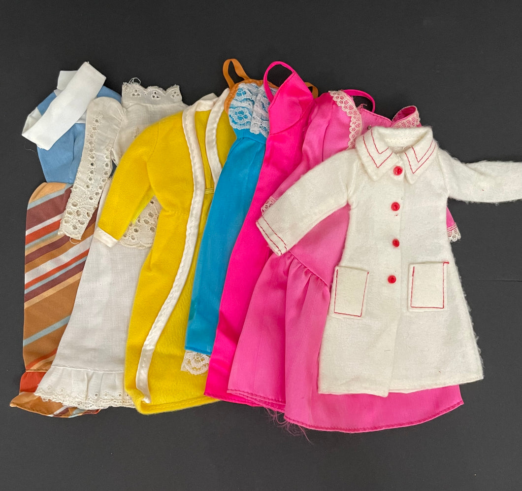 Awesome Vintage 1970s Barbie Clothes Assortment