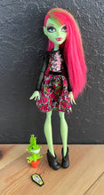 Load image into Gallery viewer, Mattel Monster High Venus Mcflytrap Doll
