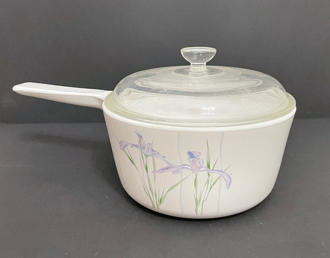 Vintage Pyrex Corningware “Shadow Iris” 1.5 L Saucepan with Lid