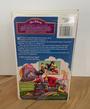 Load image into Gallery viewer, Vintage Walt Disney Masterpiece 1999 “Dumbo”  #024 VHS
