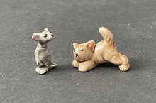 Load image into Gallery viewer, Vintage Hagen Renaker Porcelain Miniature Cat and Mouse Figurines
