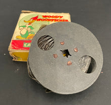 Load image into Gallery viewer, Vintage Woody Woodpecker Cracked Nut  16MM
