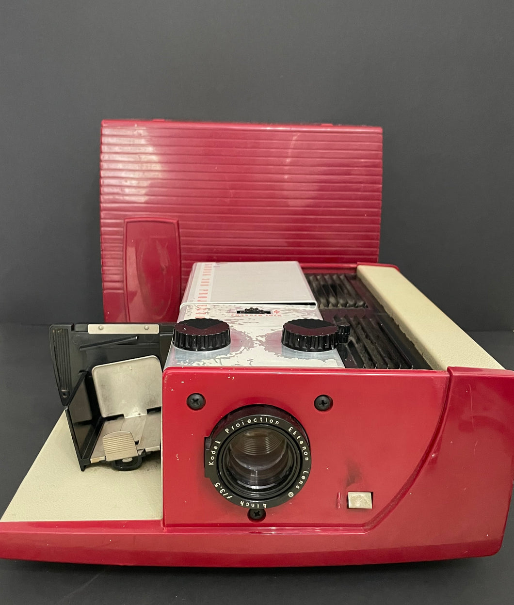 Vintage Kodak 300 Slide Projector with Carrying Case