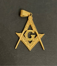 Load image into Gallery viewer, Vintage Masonic Compass Gold Tone Pendant
